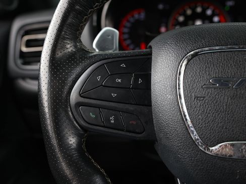 Used 2022 Dodge Durango SRT w/ Technology Group AWD/4WD image 31