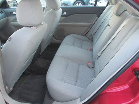 Used 2012 Ford Fusion SE image 11