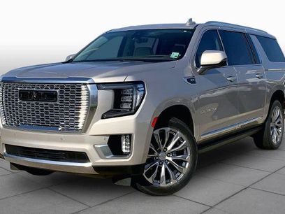Used 2022 GMC Yukon XL Denali w/ Denali Premium Package