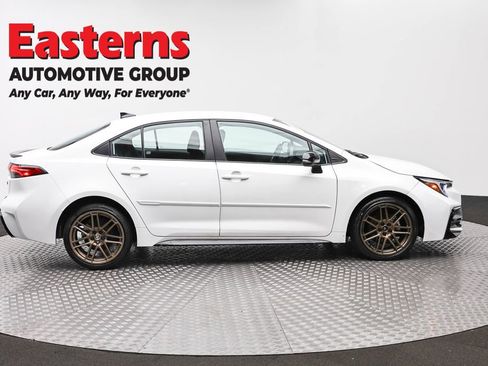 Used 2024 Toyota Corolla Sedan w/ SE Convenience Package FWD image 4