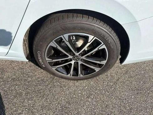 New 2026 Volkswagen Jetta Sport FWD image 9