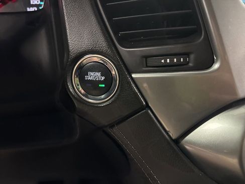 Used 2018 Chevrolet Tahoe Premier AWD/4WD image 27