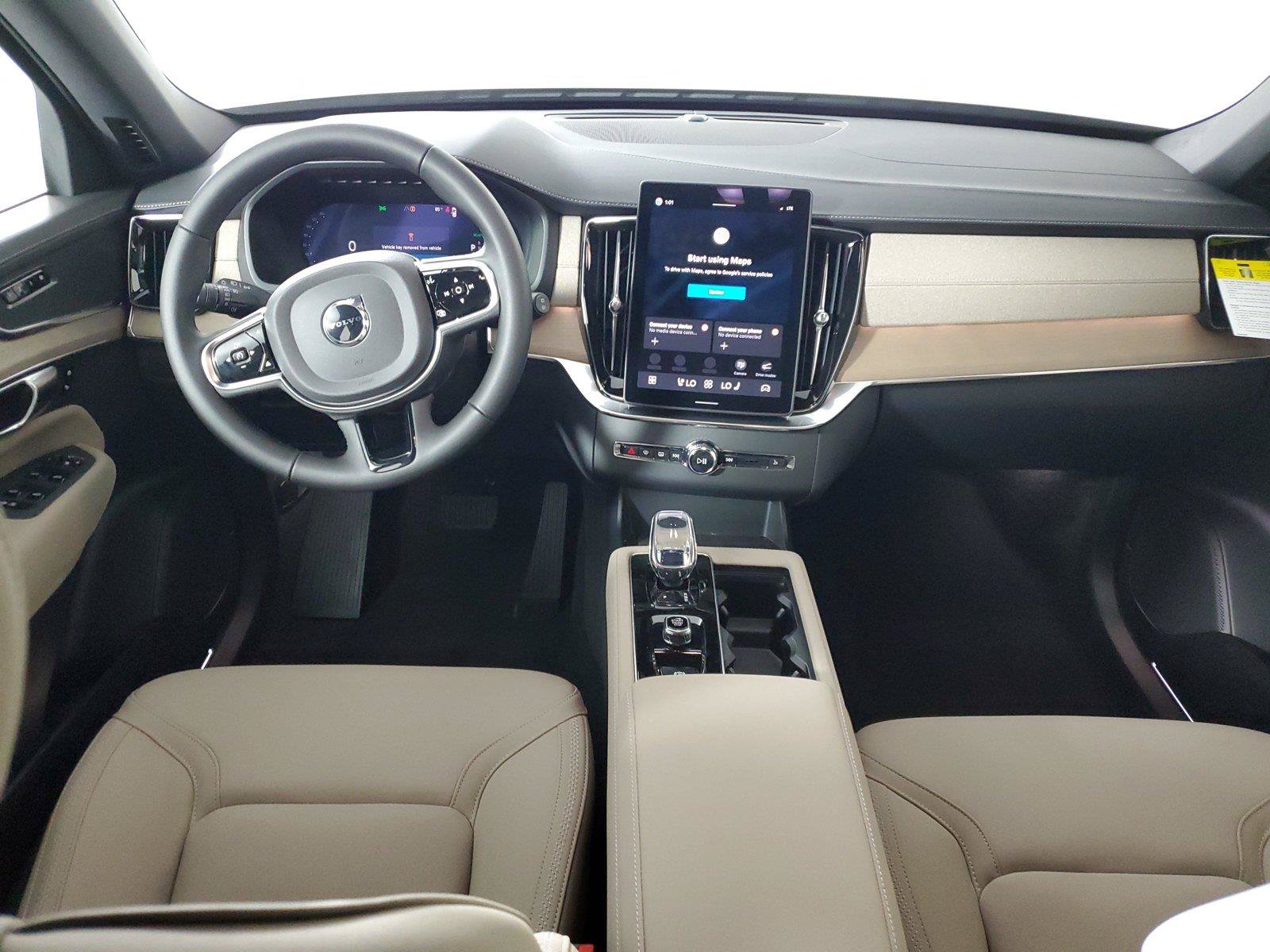 New 2026 Volvo XC90 T8 Plus w/ Protection Package Premier AWD/4WD image 16