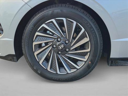 New 2026 Hyundai Sonata SEL FWD image 16