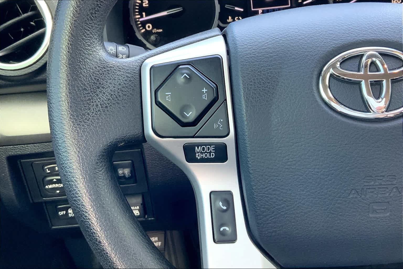 Used 2020 Toyota Tundra SR5 w/ SR5 Upgrade Package AWD/4WD image 24