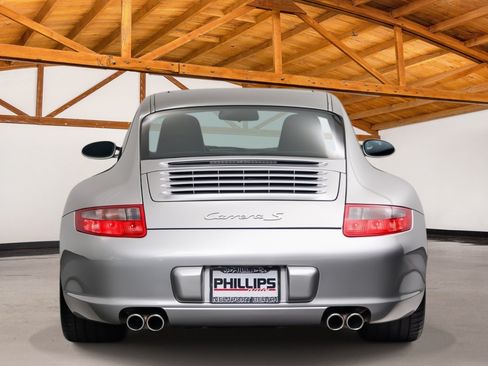 Used 2008 Porsche 911 Carrera S RWD image 4