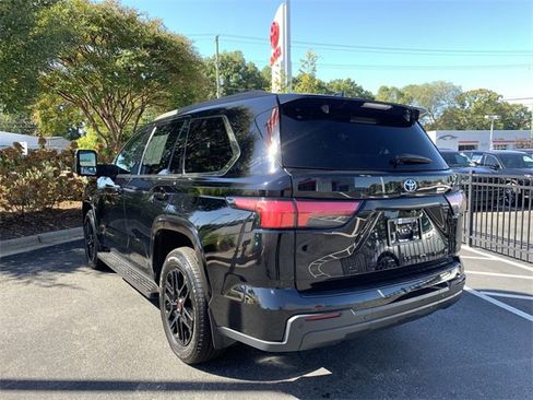 Certified 2023 Toyota Sequoia SR5 image 6