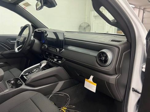 New 2026 Chevrolet Colorado LT AWD/4WD image 21