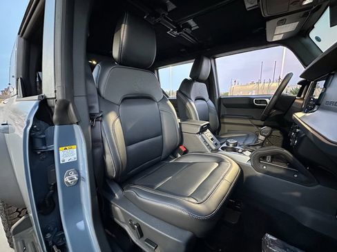 New 2025 Ford Bronco Outer Banks w/ Sasquatch Package image 65