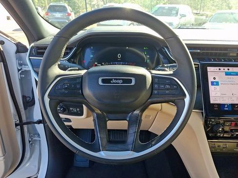 Used 2022 Jeep Grand Cherokee Limited 4xe w/ Luxury Tech Group II image 22