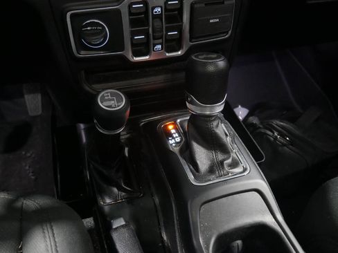 Used 2021 Jeep Wrangler Unlimited Sport S w/ Sun And Sound Package image 24