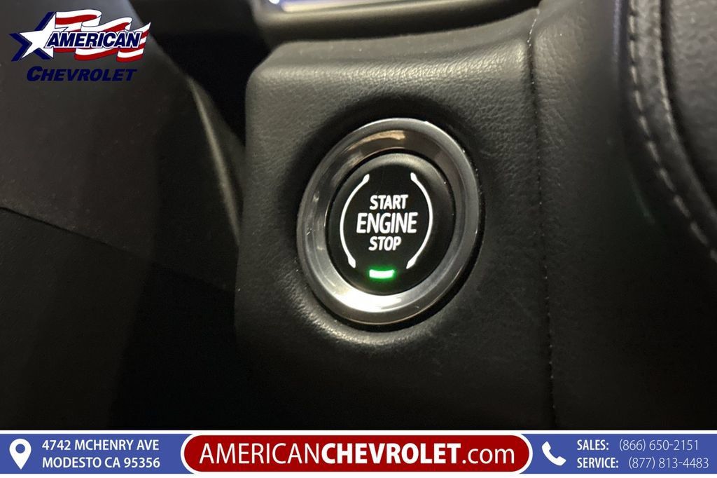 Used 2023 Chevrolet Suburban LT AWD/4WD image 31