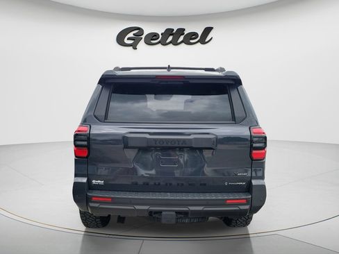 Used 2025 Toyota 4Runner TRD Off-Road Premium AWD/4WD image 4