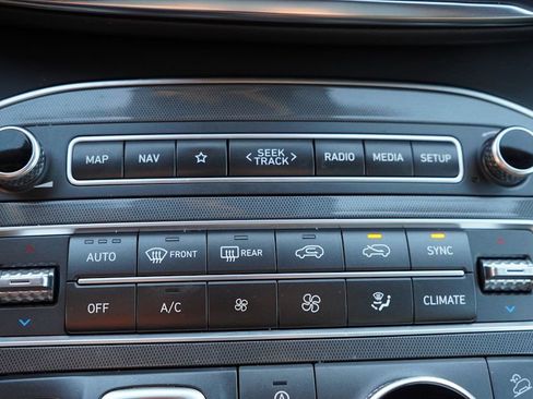 Used 2023 Hyundai Santa Fe Calligraphy w/ Cargo Package image 29