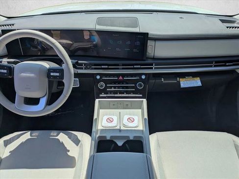 New 2026 Hyundai Santa Fe SE FWD image 17
