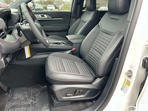 New 2026 Ford Explorer ST-Line w/ Premium Package image 27