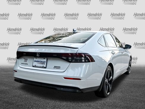 Used 2024 Honda Accord Sport image 10