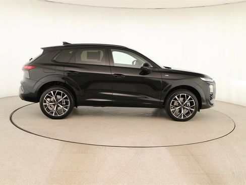 New 2026 Audi Q3 quattro 2.0T image 8