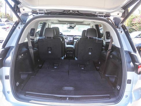 Used 2022 Jeep Grand Cherokee L Limited RWD image 34