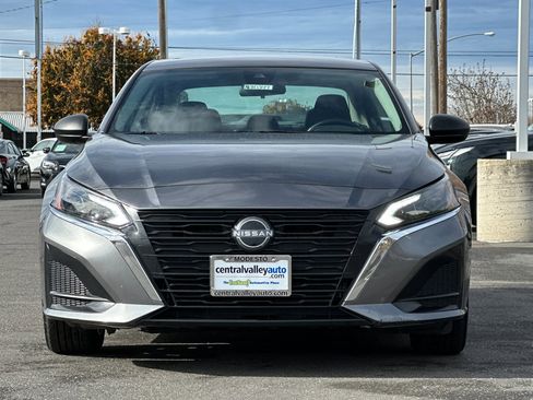 Certified 2024 Nissan Altima 2.5 SV image 9