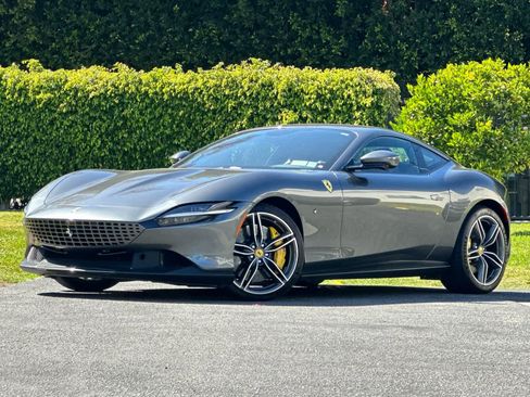 Used 2021 Ferrari Roma RWD image 1