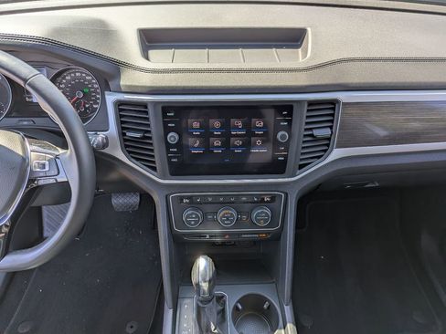 Used 2019 Volkswagen Atlas SE AWD/4WD image 17