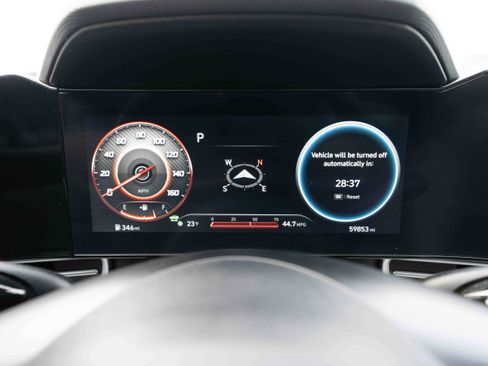 Used 2023 Hyundai Elantra Limited image 16