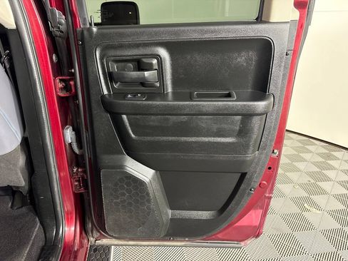 Used 2019 RAM 1500 Tradesman w/ Chrome Plus Package RWD image 45