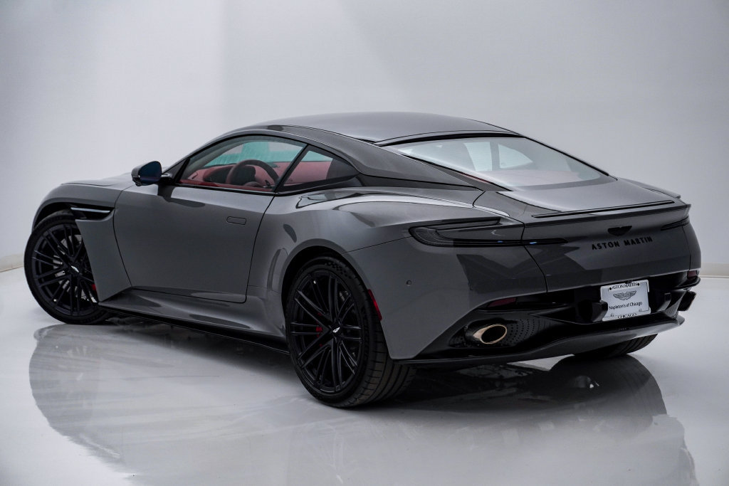 Used 2024 Aston Martin DB12 Coupe RWD image 10