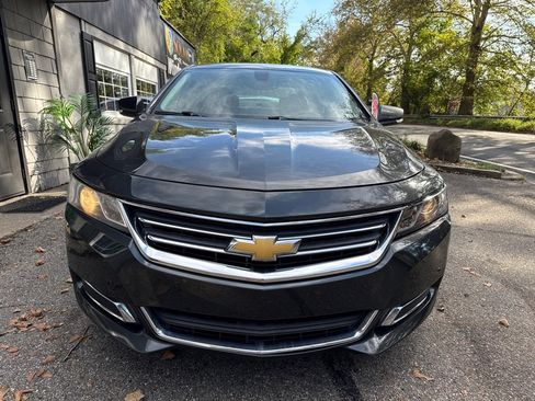 Used 2014 Chevrolet Impala LT w/ Convenience Package image 2