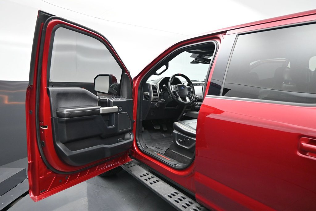 Used 2017 Ford F150 Raptor w/ Equipment Group 802A Luxury AWD/4WD image 8