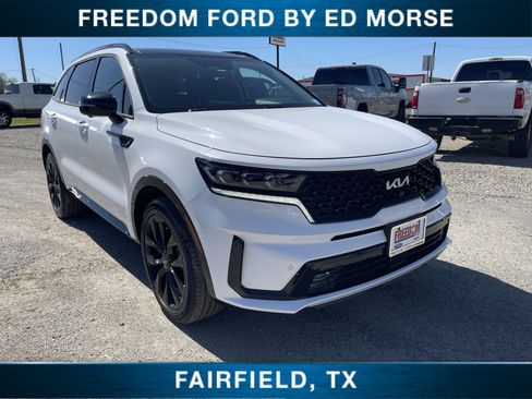 Used 2022 Kia Sorento SX image 1