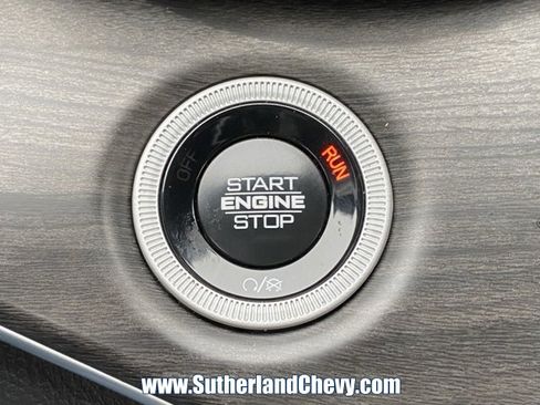 Used 2024 Jeep Grand Cherokee L Limited w/ Luxury Tech Group II image 24