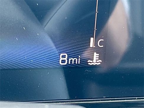 New 2026 Chevrolet Trax ACTIV w/ Sunroof Package image 12