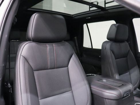 Used 2022 Chevrolet Tahoe RST w/ Sport Performance Package image 16