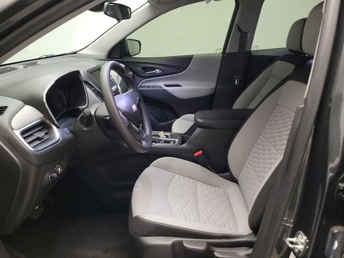 Used 2020 Chevrolet Equinox LS FWD image 17