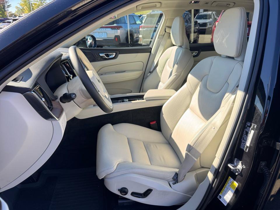 Used 2020 Volvo XC60 T5 Inscription w/ Protection Package Premier FWD image 29