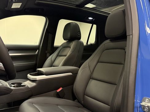 New 2026 GMC Terrain Elevation w/ Elevation Premium Package image 24