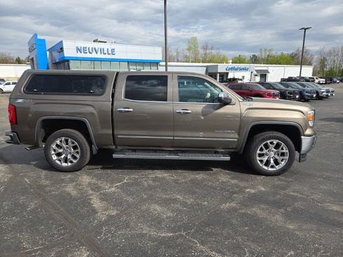 Used 2015 GMC Sierra 1500 SLT w/ SLT Crew Cab Value Package AWD/4WD image 2