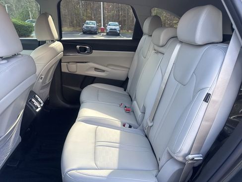 New 2026 Kia Sorento EX image 10