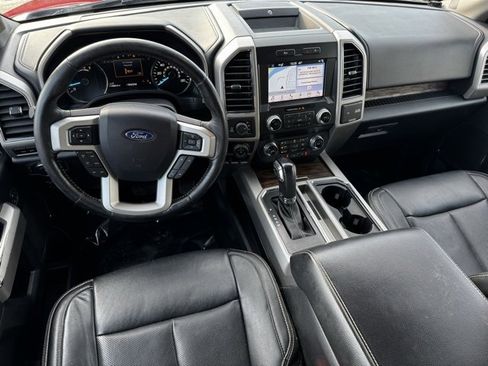 Used 2019 Ford F150 Lariat w/ Equipment Group 502A Luxury image 8