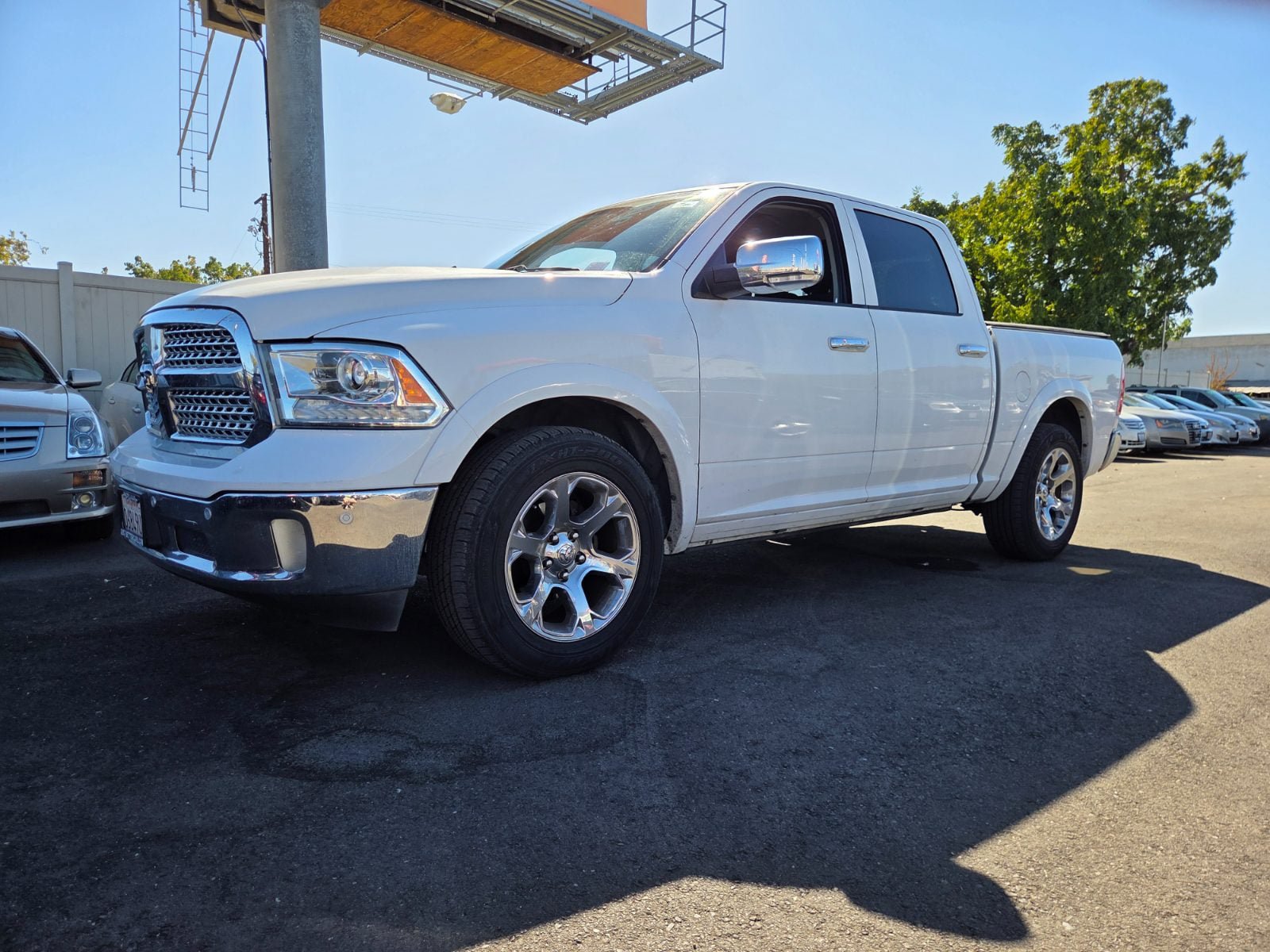 Used 2016 RAM 1500 Laramie w/ Convenience Group RWD image 1