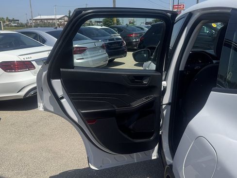 Used 2022 Ford Escape S FWD image 21