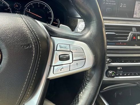Used 2019 BMW 750i xDrive w/ Executive Package AWD/4WD image 30