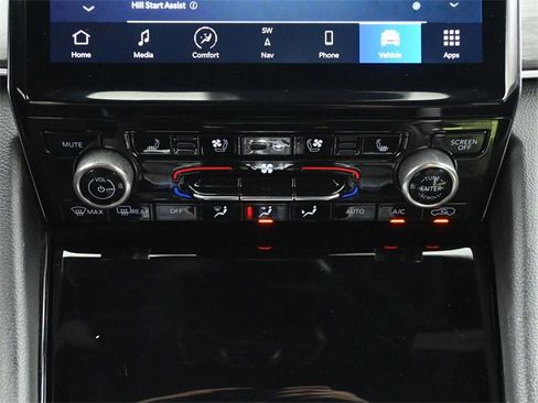 Used 2021 Jeep Grand Cherokee L Overland w/ Advanced Protech Group III image 40