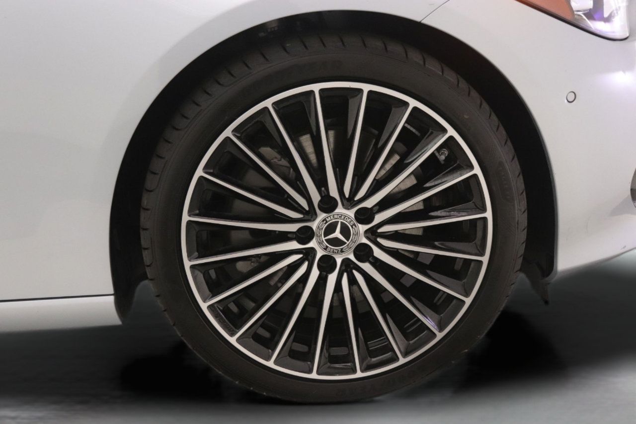 New 2026 Mercedes-Benz C 300 4MATIC Sedan image 11