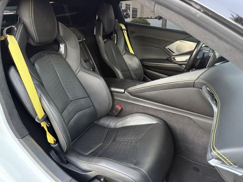 Used 2023 Chevrolet Corvette Z06 w/ Z07 Performance Package image 37