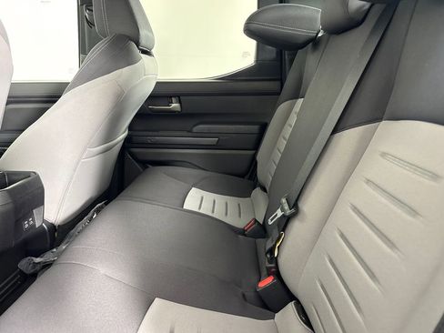 Used 2024 Toyota Tacoma TRD Sport image 29