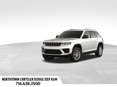New 2025 Jeep Grand Cherokee Laredo