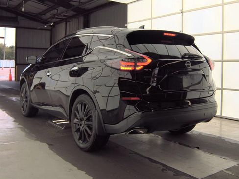 Used 2023 Nissan Murano SV w/ SV Midnight Edition Package FWD image 3